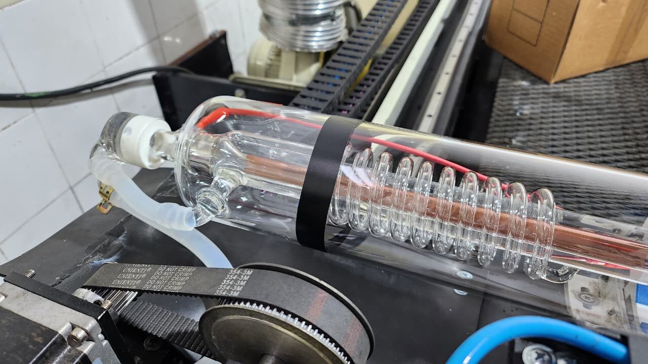 Tubo de láser CO2 con refrigeración por agua